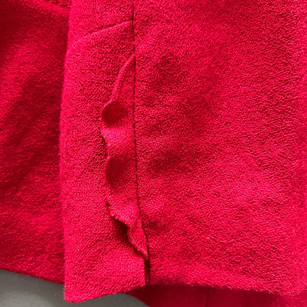 WHBM WOOL BLEND SKIRT SUIT WITH ROSETTE LAPEL PIN- RED-SIZE 8 - Picture 16 of 16